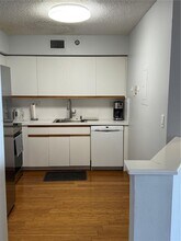3400 NE 192 St in Aventura, FL - Building Photo - Building Photo