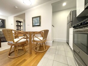 27 Kidder Ave-Unit -0 in Somerville, MA - Foto de edificio - Building Photo