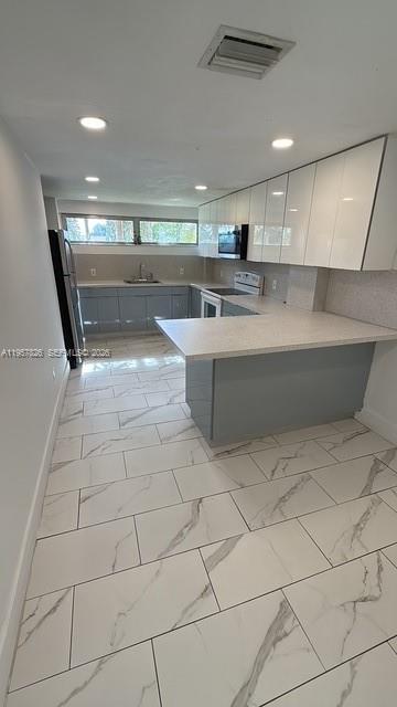 1289 NE 181st St in North Miami Beach, FL - Building Photo - Building Photo