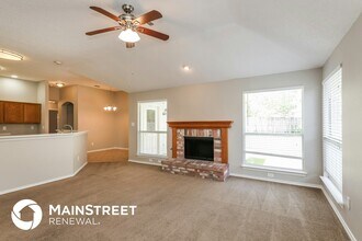 1019 Bonanza Dr in Arlington, TX - Building Photo - Building Photo