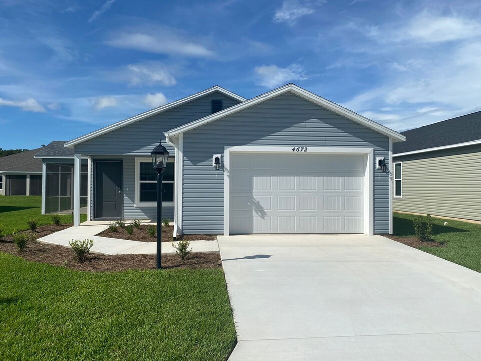 4672 Monica St in the Villages, FL - Building Photo