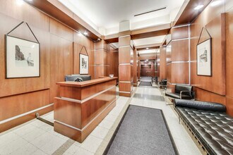 5 E 14th Pl in Chicago, IL - Building Photo - Building Photo