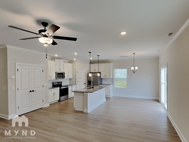 158 Wembury Ln in Troutman, NC - Building Photo - Building Photo