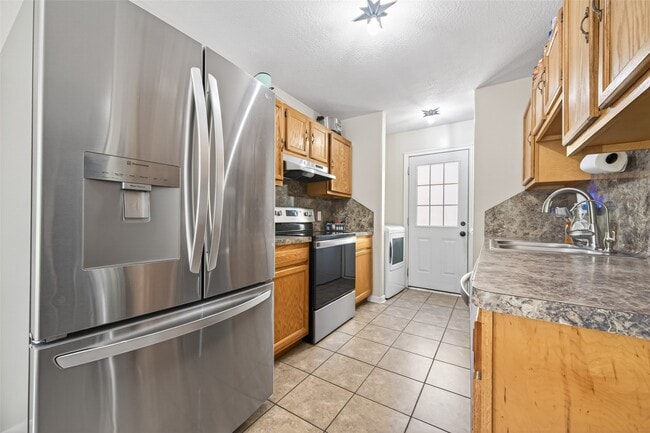 property at 10391 Royal Magnolia Dr