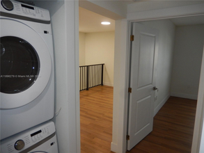 16955 SW 100th Ave-Unit -10 in Miami, FL - Building Photo - Building Photo