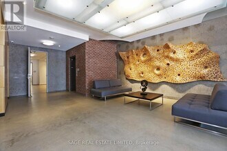 233 Carlaw Ave in Toronto, ON - Building Photo - Building Photo