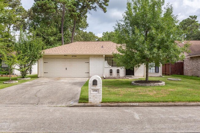 property at 2739 Foliage Green Dr