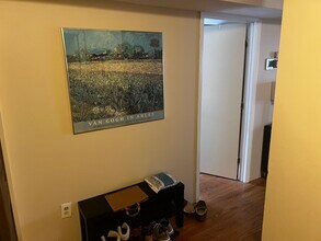 395 Dorchester St, Unit A11 in Boston, MA - Foto de edificio - Building Photo
