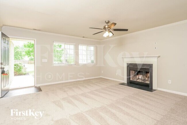 100 Oak Knoll Dr in Whitsett, NC - Building Photo - Building Photo