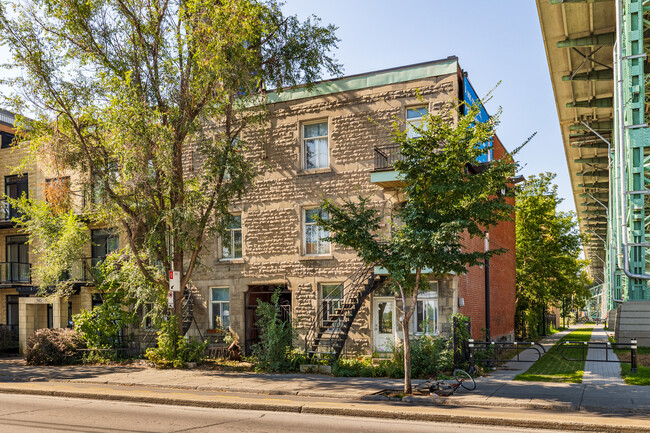 2013-2025 René Lévesque Boul E