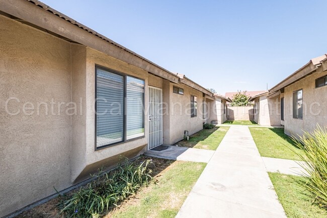 property at 4201 Kilterbury Ln