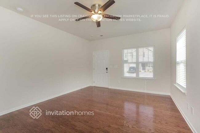 9211 Grand Valley Dr in Charlotte, NC - Building Photo - Building Photo