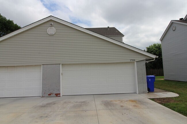 1706 Jennifer Cir in Norman, OK - Building Photo - Building Photo