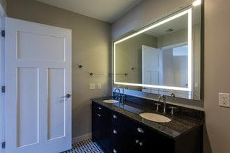 Bell at the Pike in North Bethesda, MD - Building Photo - Interior Photo