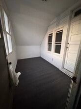 2224 N Kenneth Ave in Chicago, IL - Building Photo - Building Photo