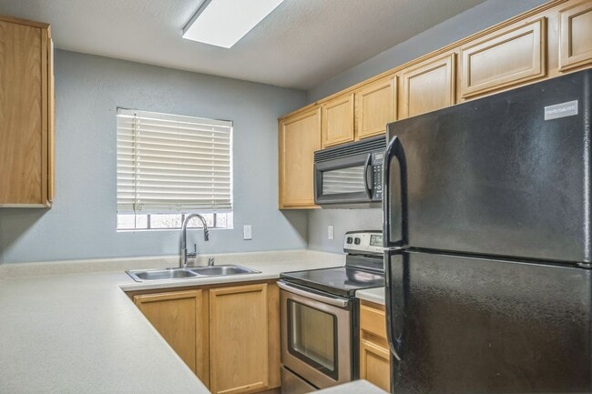 2967 Juniper Hills Blvd in Las Vegas, NV - Building Photo - Building Photo