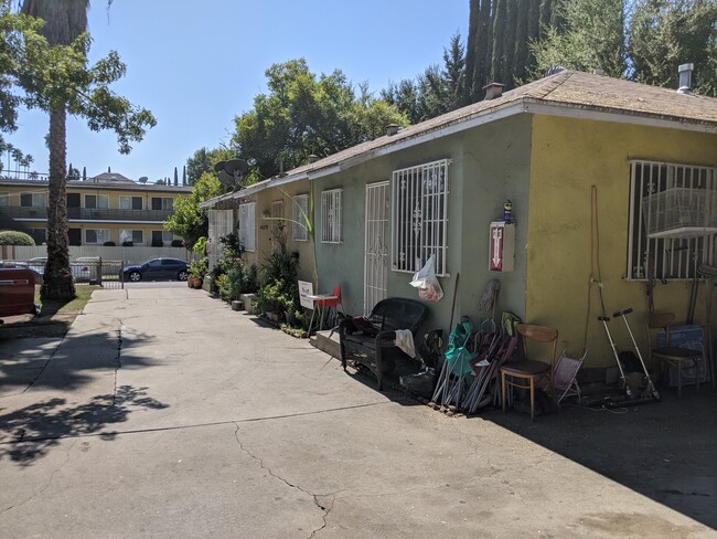 645 N Los Robles Ave in Pasadena, CA - Building Photo - Building Photo