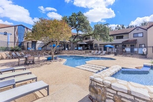 The Arts Apts At South Austin in Austin, TX - Building Photo