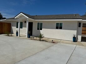 67 Newcastle Cir in Goleta, CA - Building Photo