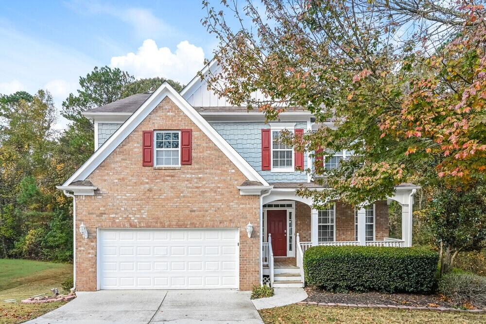 1857 Preserve Creek Way in Loganville, GA - Foto de edificio