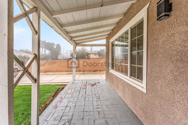 138 E Peck St in Lake Elsinore, CA - Building Photo - Building Photo