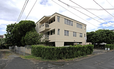 47 Hialoa St in Honolulu, HI - Building Photo - Building Photo