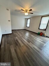 2530 E Cambria St in Philadelphia, PA - Building Photo - Building Photo