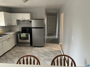 87 Worcester Ave in Waterbury, CT - Building Photo - Building Photo