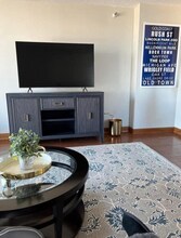 3660 N Lake Shore Dr in Chicago, IL - Building Photo - Building Photo