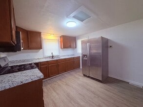 2944 N 58th St in Kansas City, KS - Building Photo - Building Photo