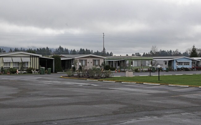 Nut Tree Ranch in Newberg, OR - Foto de edificio - Building Photo