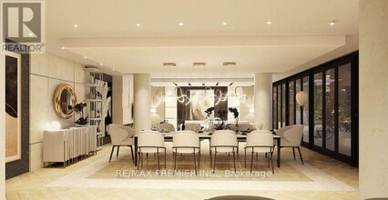 715 Davis Dr in Newmarket, ON - Building Photo - Building Photo