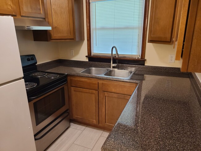 309 Woodview Ave, Unit 309 in Norfolk, VA - Building Photo - Building Photo