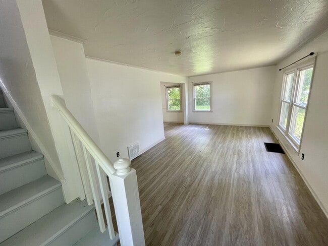 1079 Orlando Ave in Akron, OH - Building Photo - Building Photo