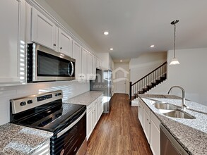 3740 Ctr Cv Ln in Apopka, FL - Building Photo - Building Photo