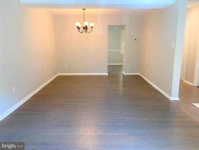 5054 Head Ct in Fairfax, VA - Building Photo - Building Photo