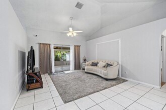 7600 Cocoanut Dr in Greenacres, FL - Building Photo - Building Photo