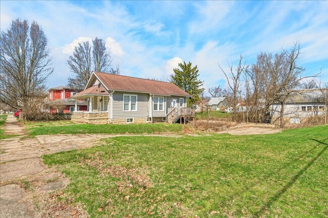 108 W Broad St in Spiceland, IN - Building Photo - Building Photo