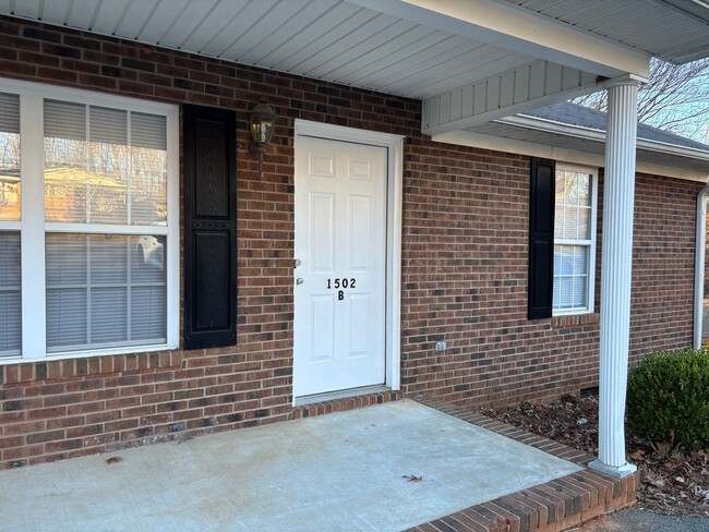 1502 Timberlane in Asheboro, NC - Building Photo - Building Photo