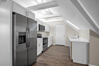 15 Clearview Ave in Worcester, MA - Building Photo - Building Photo