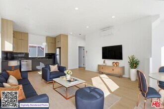 2837 Redondo Blvd in Los Angeles, CA - Building Photo - Building Photo