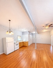 21313 Phoenix Lake Rd in Sonora, CA - Building Photo - Building Photo