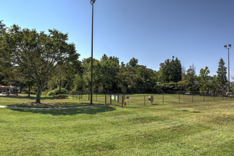 Fox Hollow Apartment Homes in High Point, NC - Building Photo - Building Photo