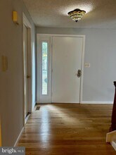 99 Thoreau Dr in Plainsboro, NJ - Building Photo - Building Photo