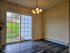 396 Cardinal Rd in Lititz, PA - Building Photo - Building Photo