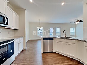 588 Woodall Rd in Stockbridge, GA - Building Photo - Building Photo