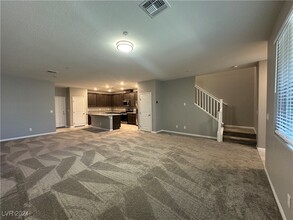 506 Sonoma Range St in Las Vegas, NV - Building Photo - Building Photo