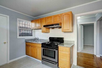 3047-3049 Berlin Way in Oakland, CA - Building Photo - Building Photo