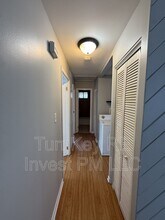 803 Dorman Dr in Streamwood, IL - Building Photo - Building Photo