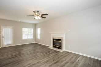 11119 Amberglades Ln in Charlotte, NC - Building Photo - Building Photo